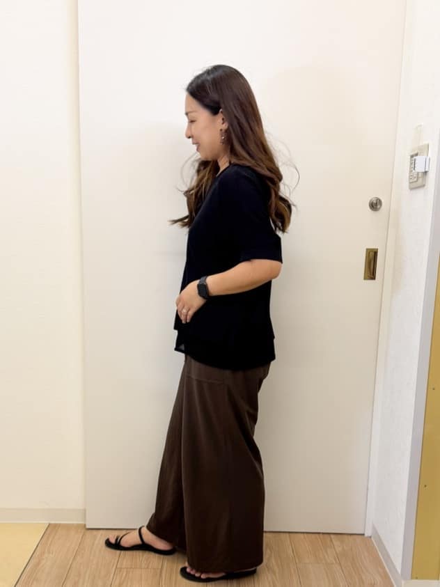 sachiさんの「grove｜【接触冷感】見た目はきちんと、着心地はらくちん クロップドベイカーパンツ」を使ったコーディネート