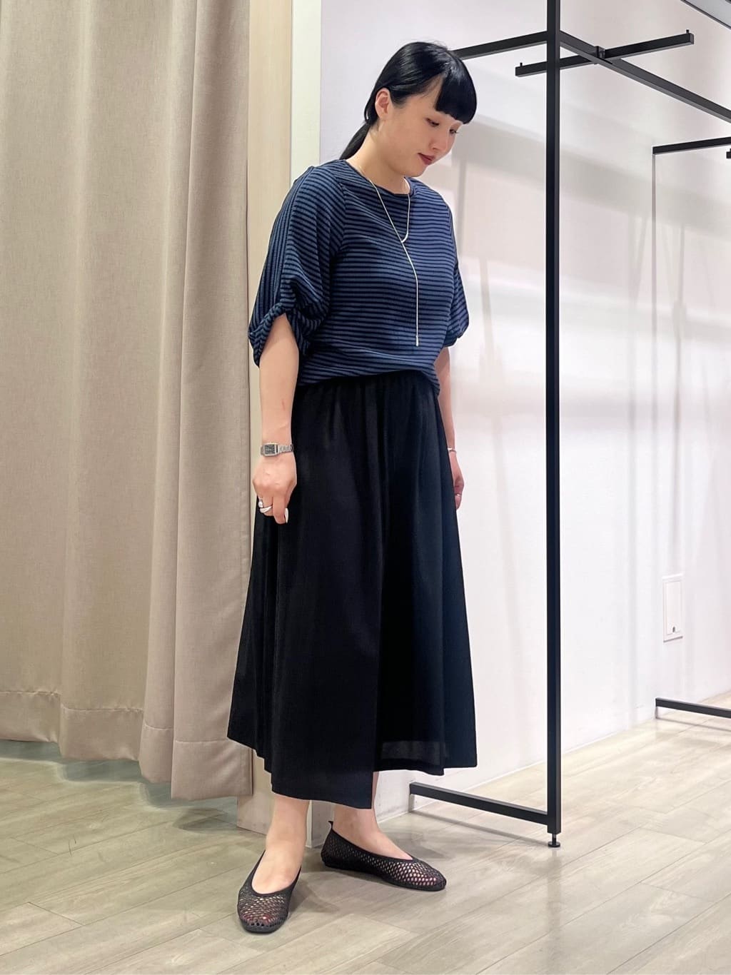 hasuさんの「INDIVI｜【UVケア／吸汗速乾】凹凸素材ねじり袖トップス」を使ったコーディネート