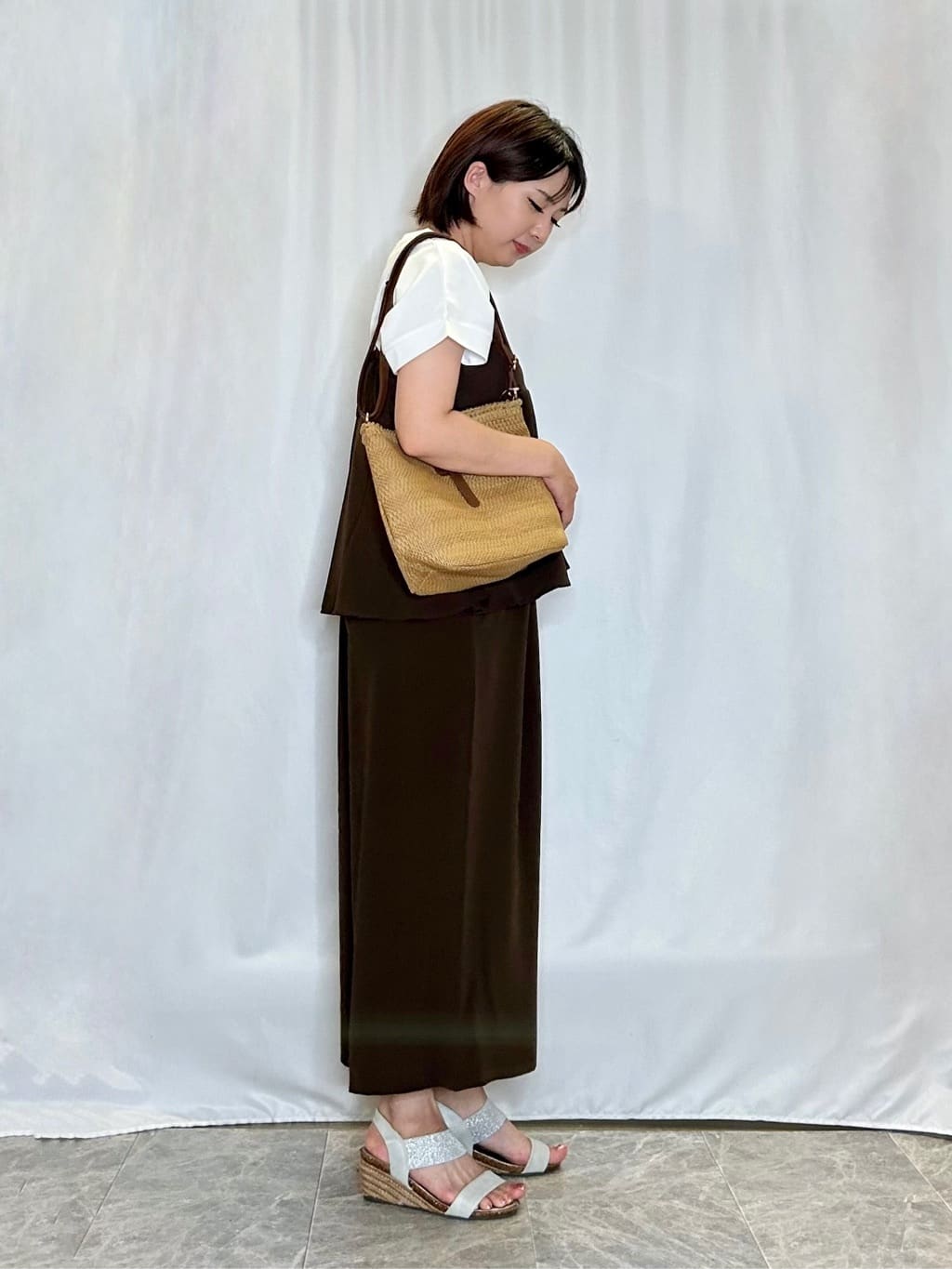 ネリさんの「SHOO･LA･RUE｜【S-LL/セットアップ可/ひんやり】女性らしさ溢れる ティアードキャミソール」を使ったコーディネート