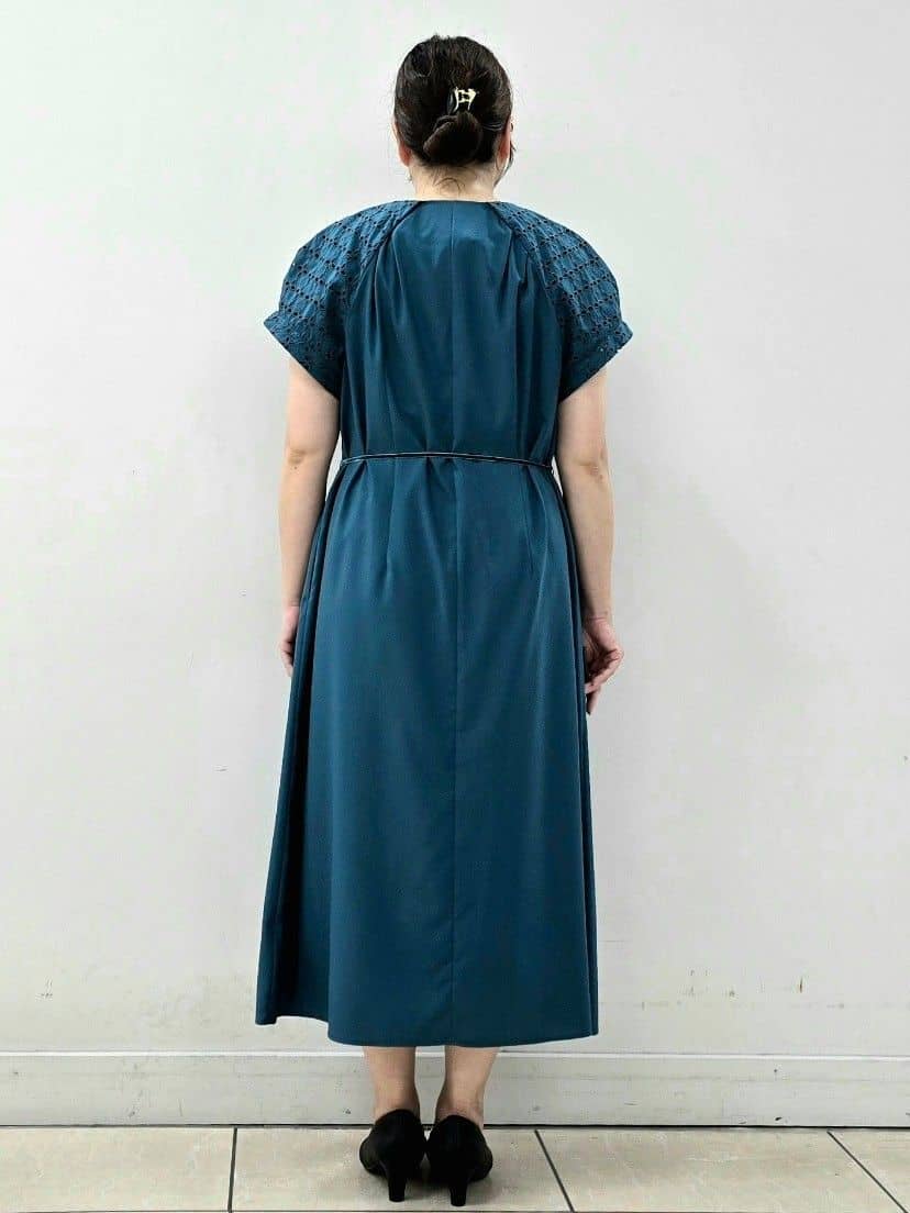 fkeさんの「Reflect｜カットワークレーススリーブワンピース」を使ったコーディネート