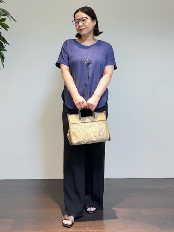 Asamiさんの「UNTITLED｜【接触冷感/洗える】Vネックコットンプルオーバー」を使ったコーディネート