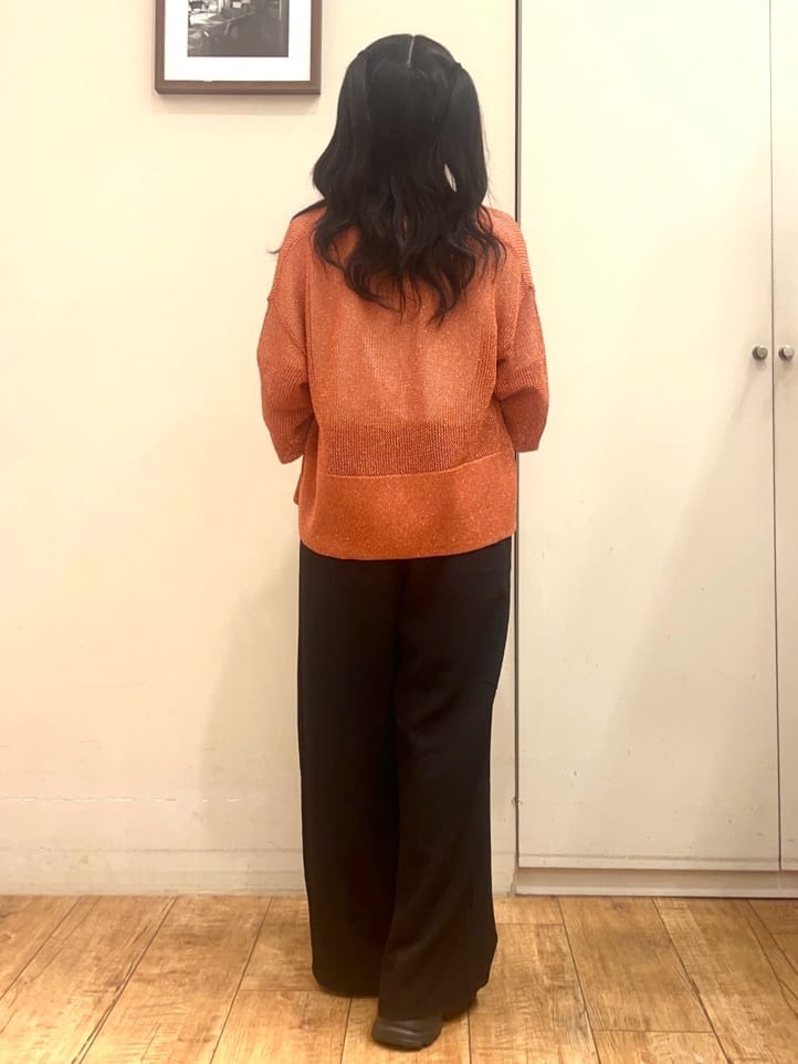 AIRIさんの「SHOO･LA･RUE｜キラッと光るラメとスパンコールが印象的 メッシュカーディガン」を使ったコーディネート