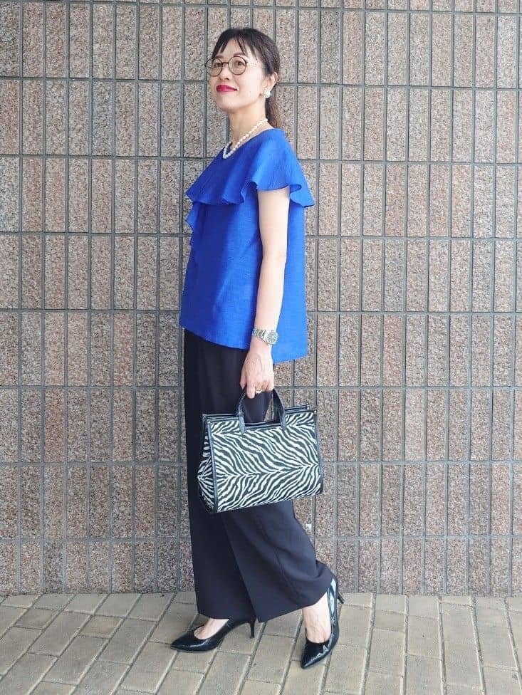 MUTSUKOさんの「UNTITLED｜【きれいめ/洗える/フリル】ラッフルシアーブラウス」を使ったコーディネート