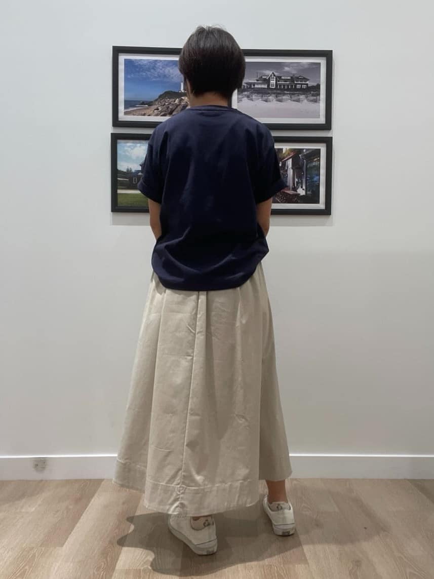 Naoさんの「Dessin｜ロゴ刺繍Tシャツ」を使ったコーディネート