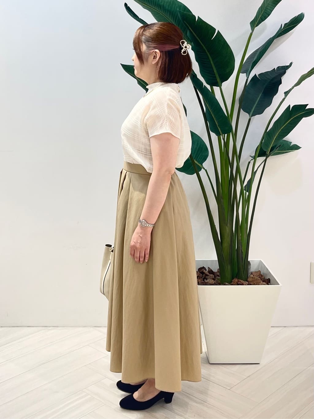 Tomoさんの「UNTITLED｜【シアー】チェックスタンドネックブラウス」を使ったコーディネート
