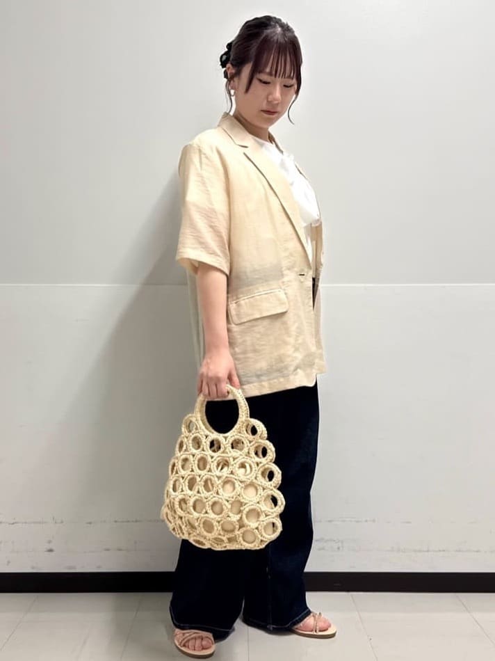 あいりょんさんの「OPAQUE.CLIP｜」を使ったコーディネート