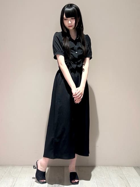 しおりんさんの「ESPERANZA｜チュールメッシュクリアヒールミュール」を使ったコーディネート