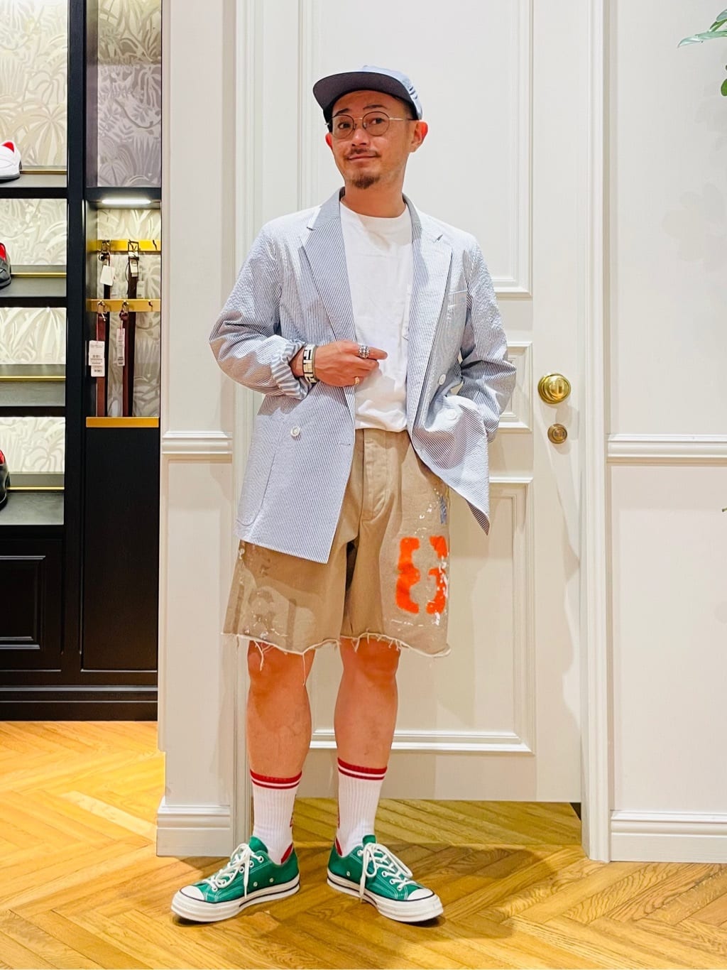 鶴田大士さんの「DRESSTERIOR｜」を使ったコーディネート