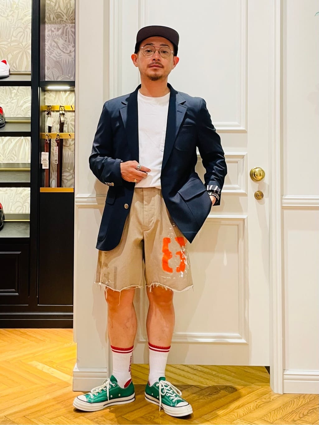 鶴田大士さんの「DRESSTERIOR｜」を使ったコーディネート