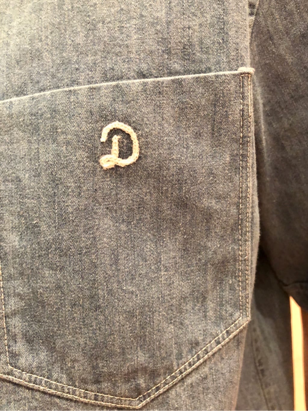 OKJさんの「DRESSTERIOR｜◆【セットアップ可】ライトデニム ハーフスリーブシャツ」を使ったコーディネート