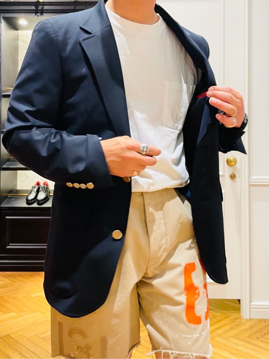 鶴田大士さんの「DRESSTERIOR｜」を使ったコーディネート