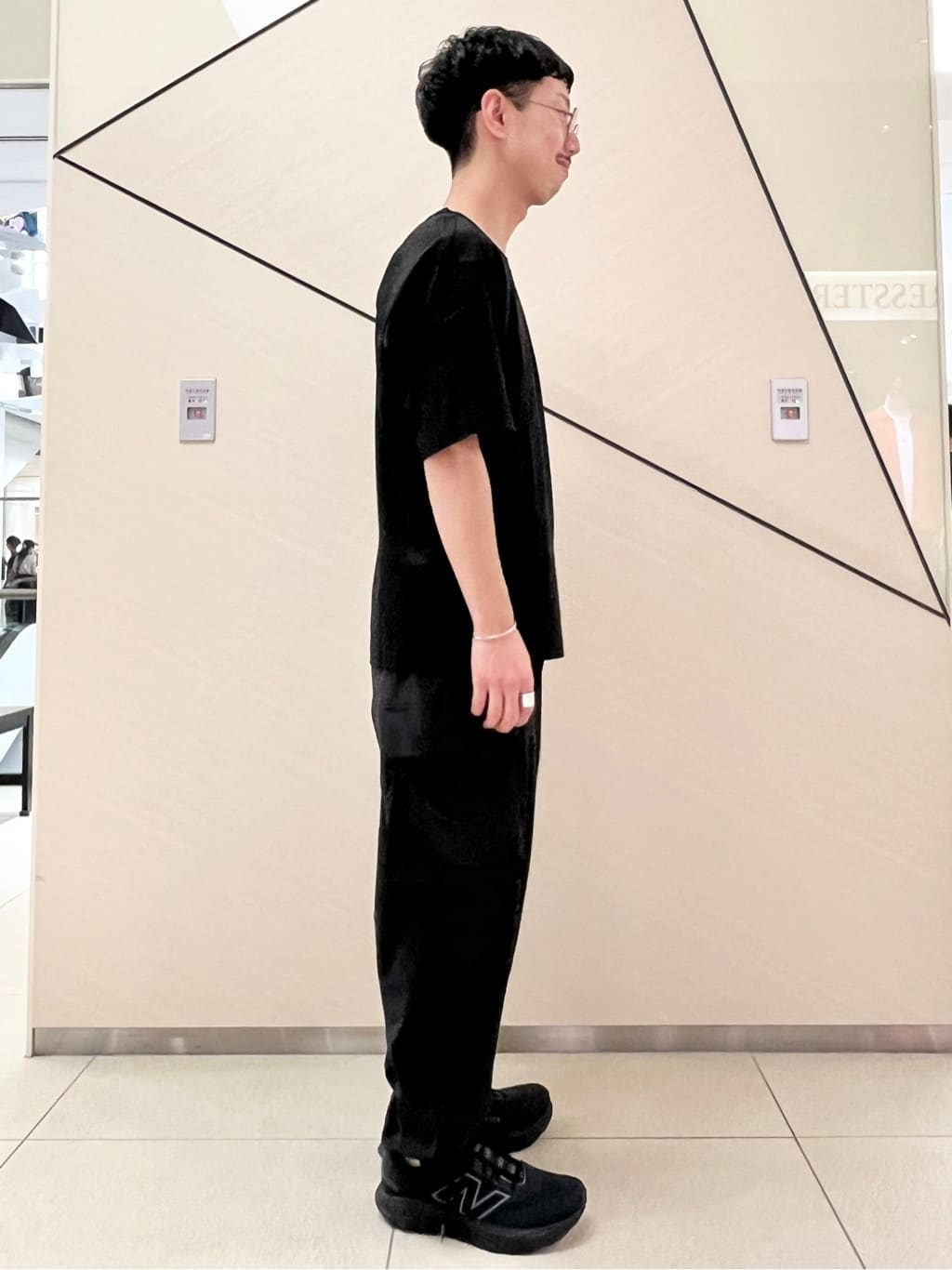 小山凌さんの「DRESSTERIOR｜」を使ったコーディネート