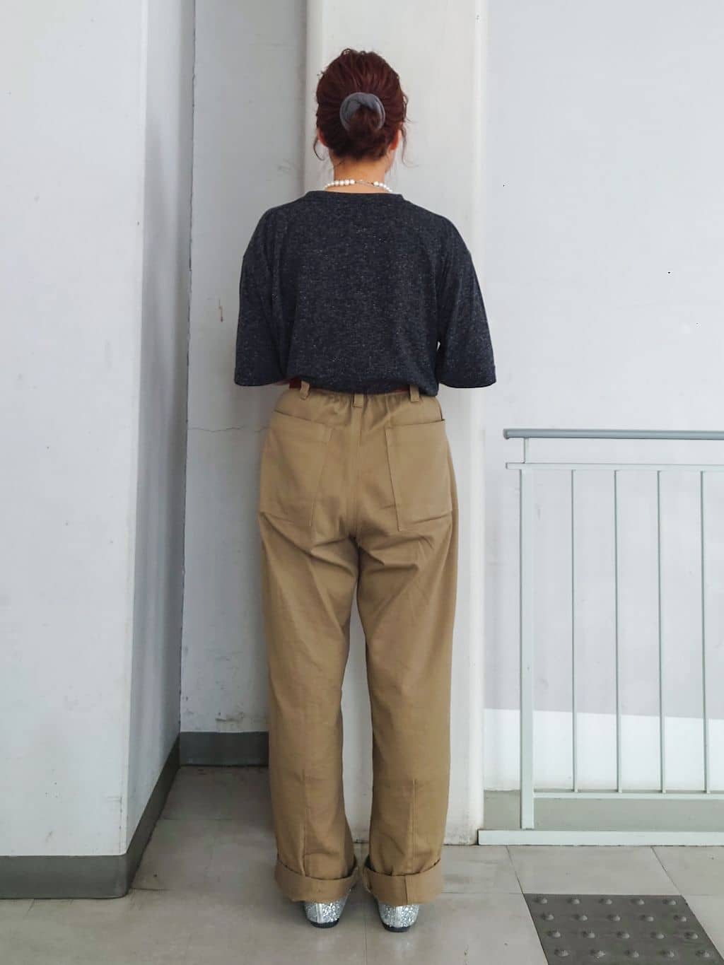 maruさんの「THE SHOP TK｜ポリ麻プリント半袖Tシャツ【洗濯機OK】」を使ったコーディネート