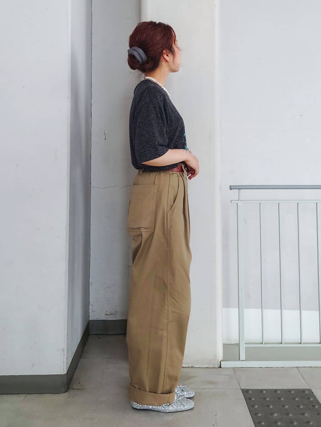 maruさんの「THE SHOP TK｜ポリ麻プリント半袖Tシャツ【洗濯機OK】」を使ったコーディネート
