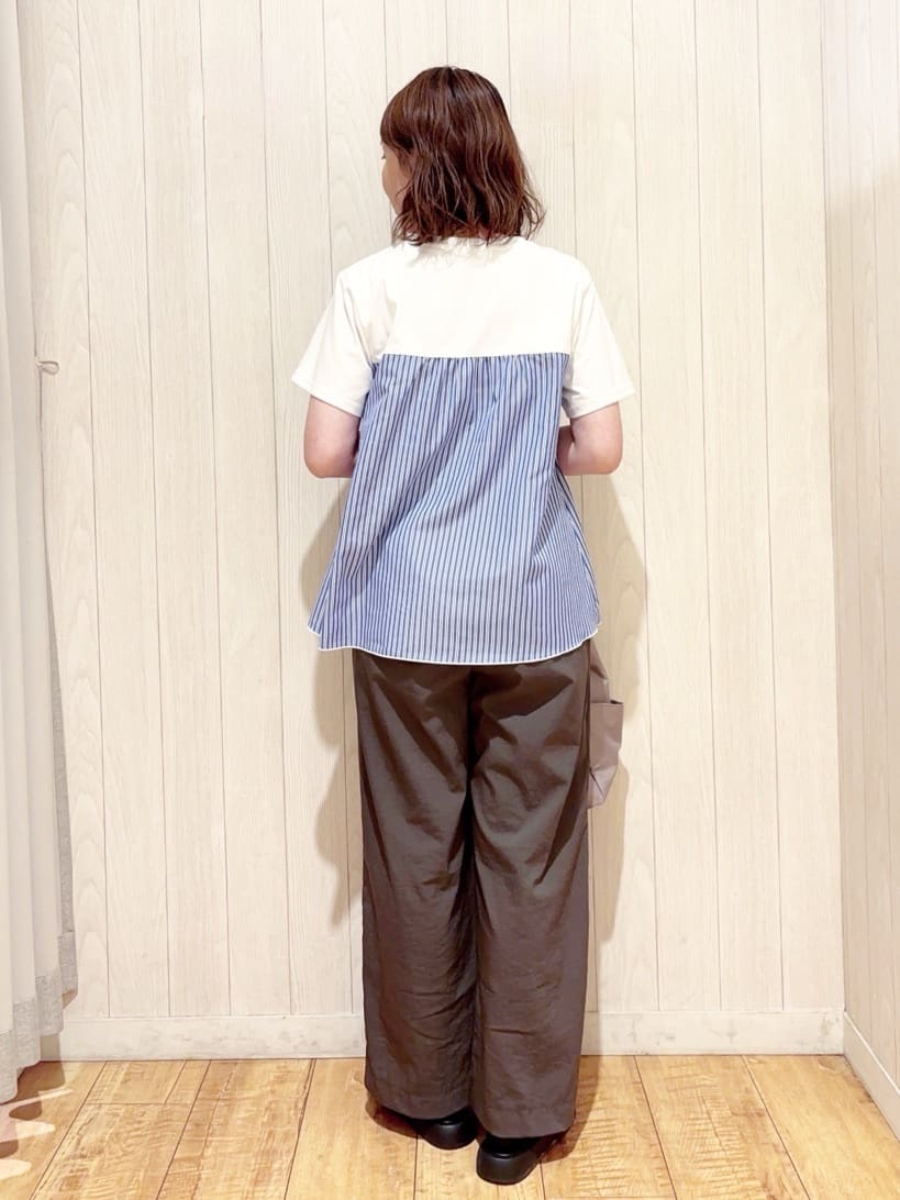 あいこさんの「SHOO･LA･RUE｜【着丈選べる】触れる度ひんやり ゆるきれい イージーワイドパンツ」を使ったコーディネート