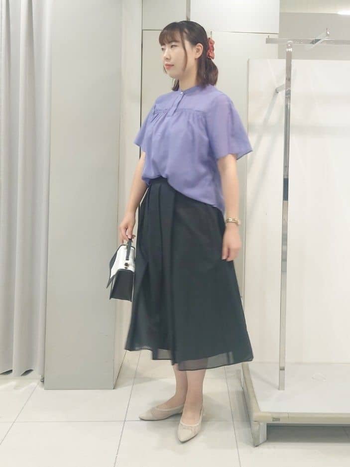 AZUSAさんの「Reflect｜【選べる5色◎／マシンウォッシュ可】シャーリングデザインブラウス」を使ったコーディネート