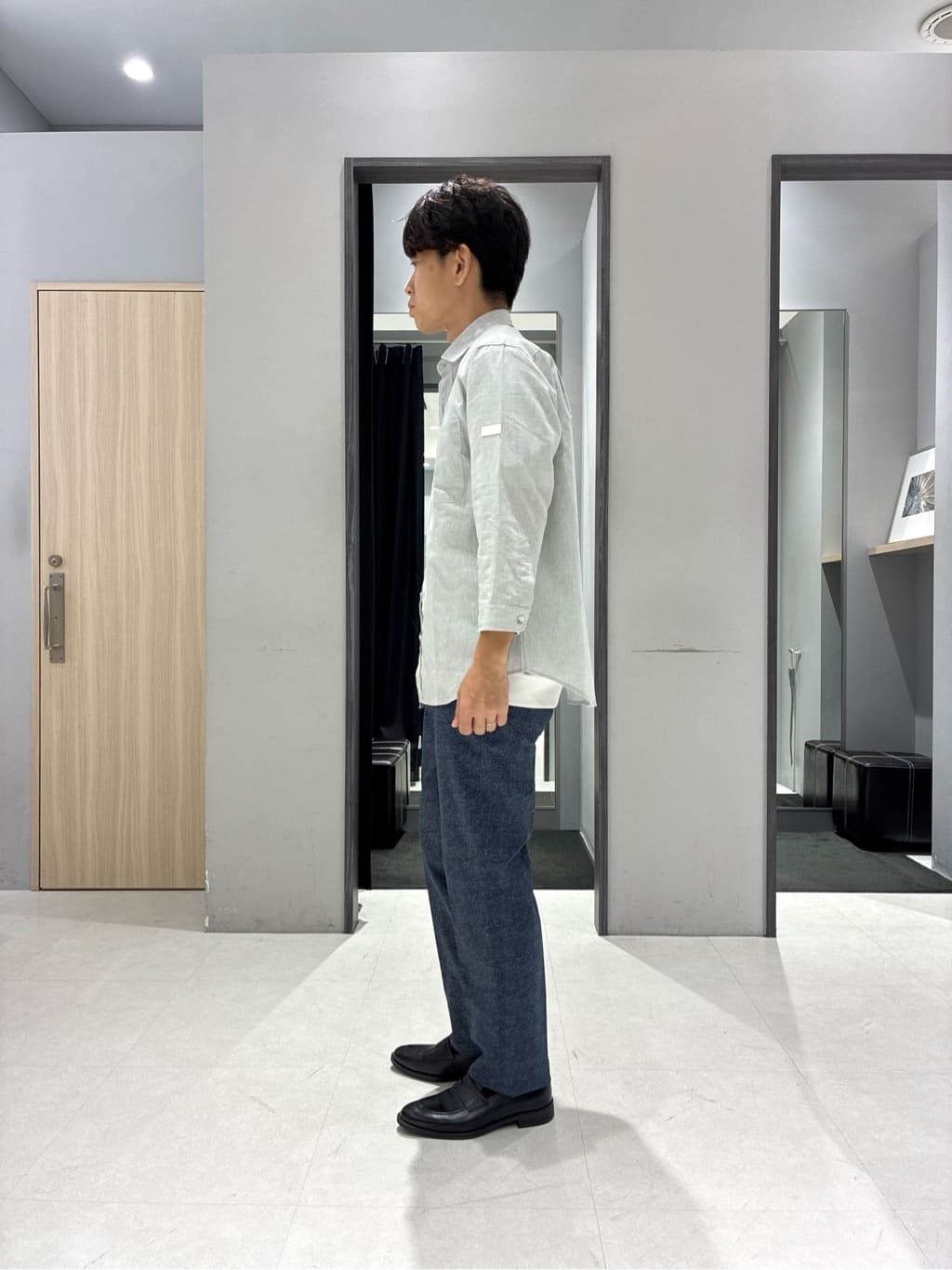 わいずみさんの「TAKEO KIKUCHI｜【抗菌防臭／5サイズ展開】ハイゲージポンチ Tシャツ」を使ったコーディネート