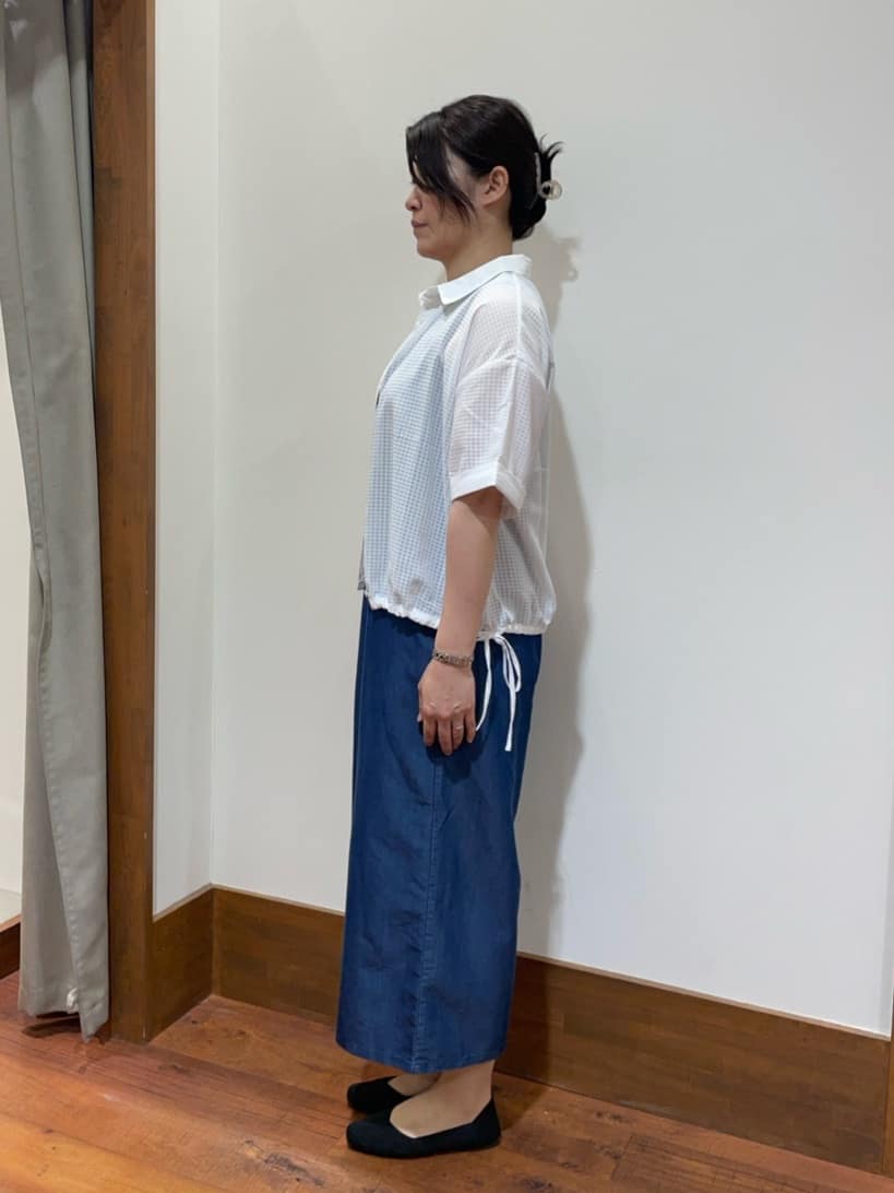 miechiさんの「SHOO･LA･RUE｜シルエット変化を楽しめる シアーチェックドロストシャツ」を使ったコーディネート