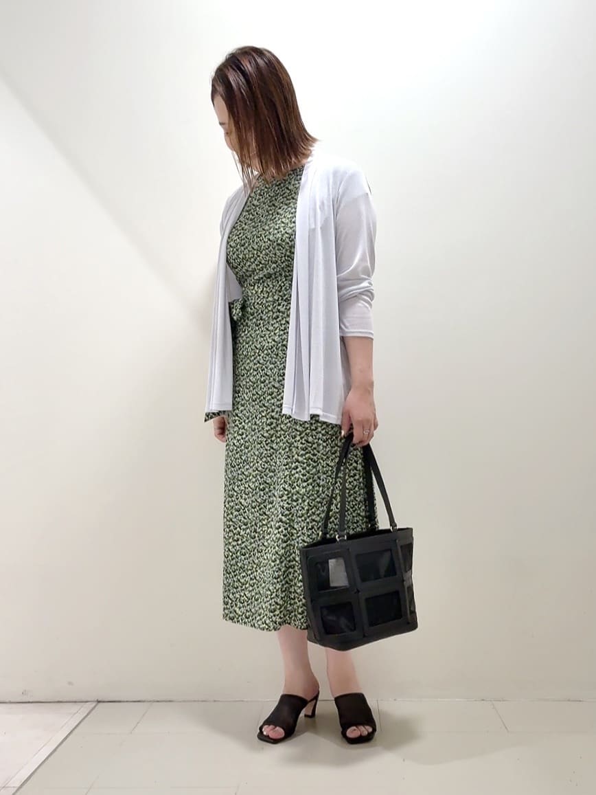 YUIさんの「UNTITLED｜◆【接触冷感/UV機能/遮熱】ジャージカーディガン」を使ったコーディネート