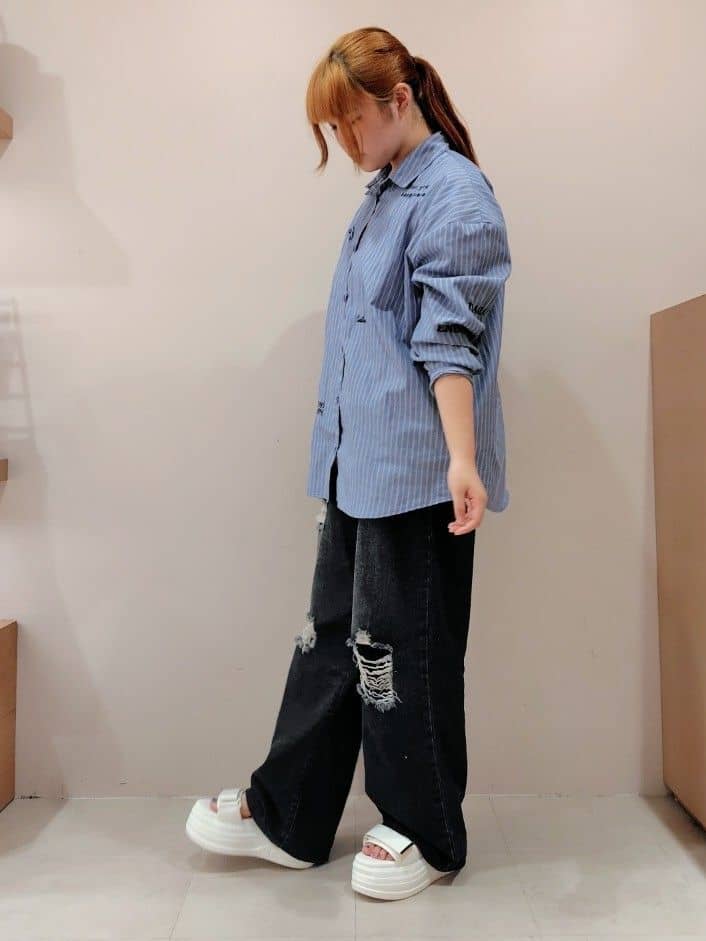 まいまいさんの「ESPERANZA｜厚底フラットスポサン」を使ったコーディネート