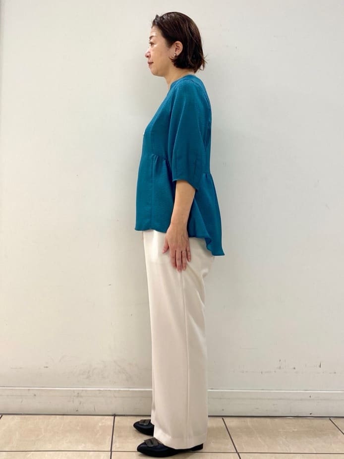 ksmさんの「Reflect｜【すっきり見え！長め丈】ペプラムデザインシアーブラウス」を使ったコーディネート