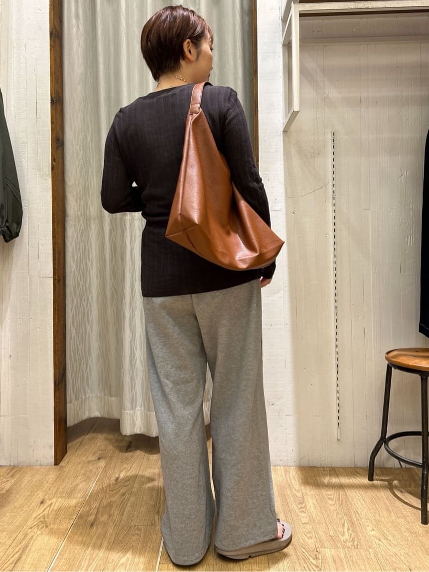 ga_riさんの「THE SHOP TK｜ランダムリブカーディガン【洗濯機OK】」を使ったコーディネート