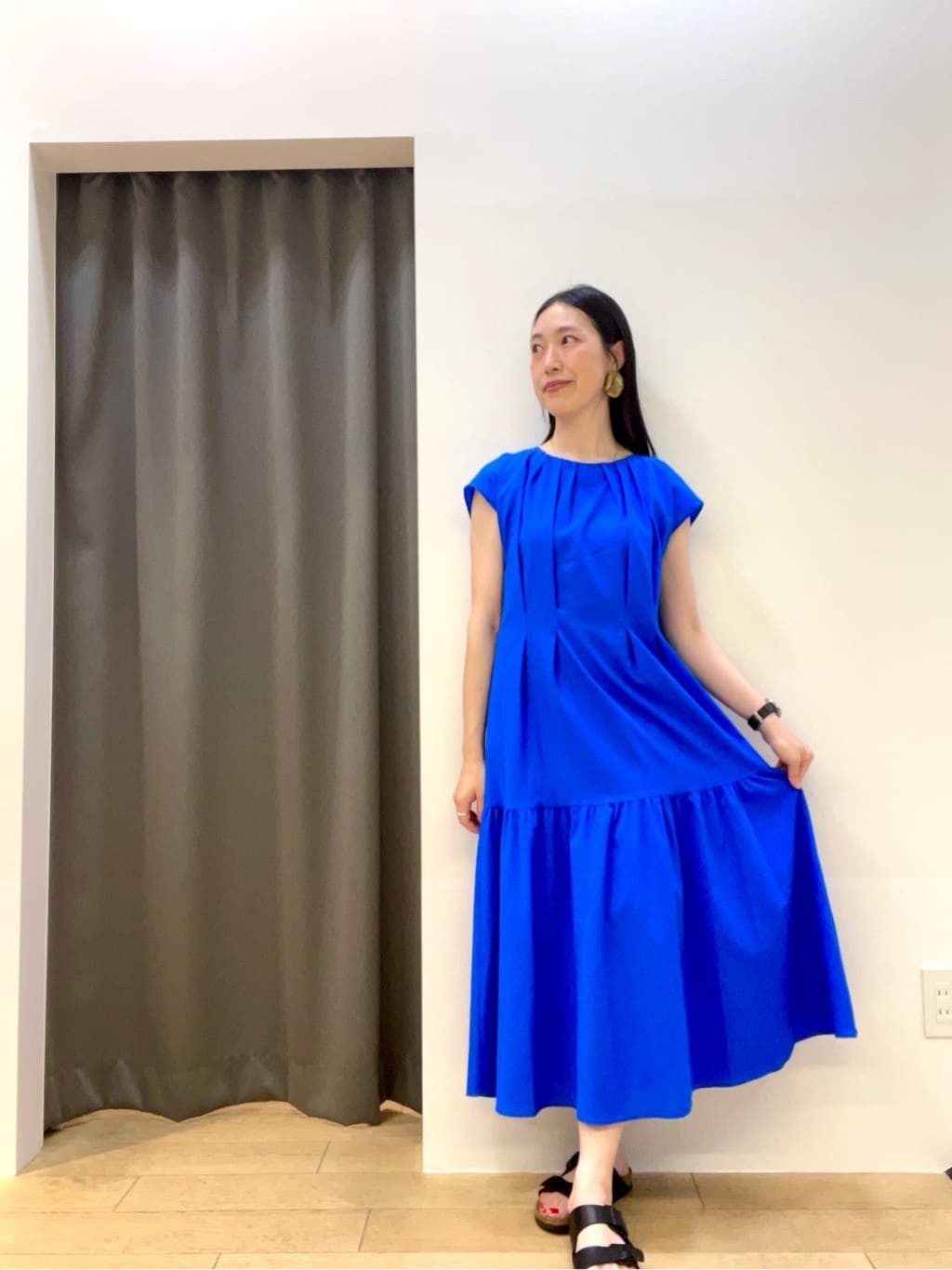 yukoさんの「INDIVI｜【1枚でコーデ完成！】タックワンピース」を使ったコーディネート