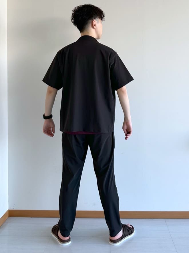 イッシーさんの「TAKEO KIKUCHI｜【COOL CITY WEAR】エアートール オープンカラーシャツ /接触冷感・通気性」を使ったコーディネート