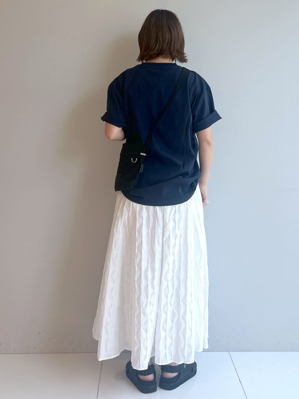 Hirokaさんの「Dessin｜ロゴ刺繍Tシャツ」を使ったコーディネート