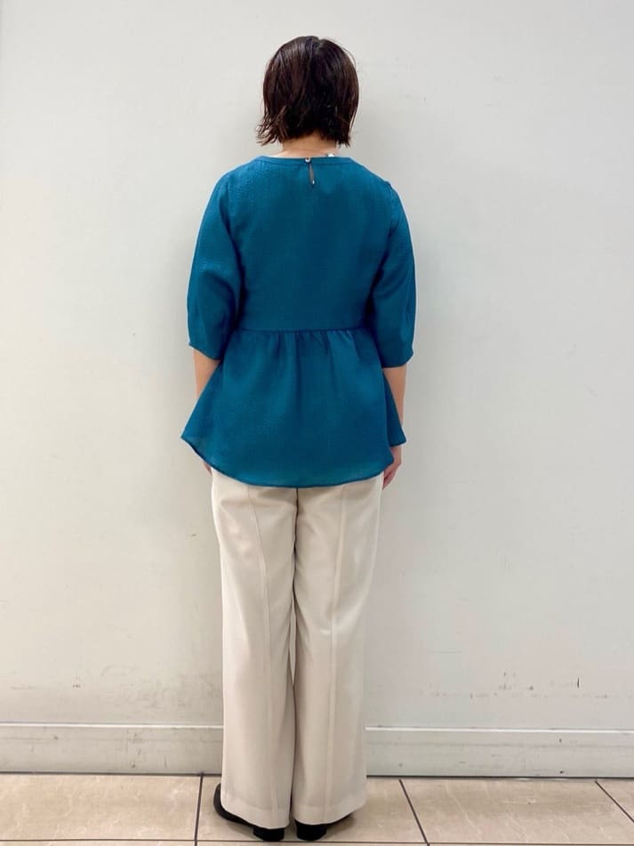 ksmさんの「Reflect｜【すっきり見え！長め丈】ペプラムデザインシアーブラウス」を使ったコーディネート