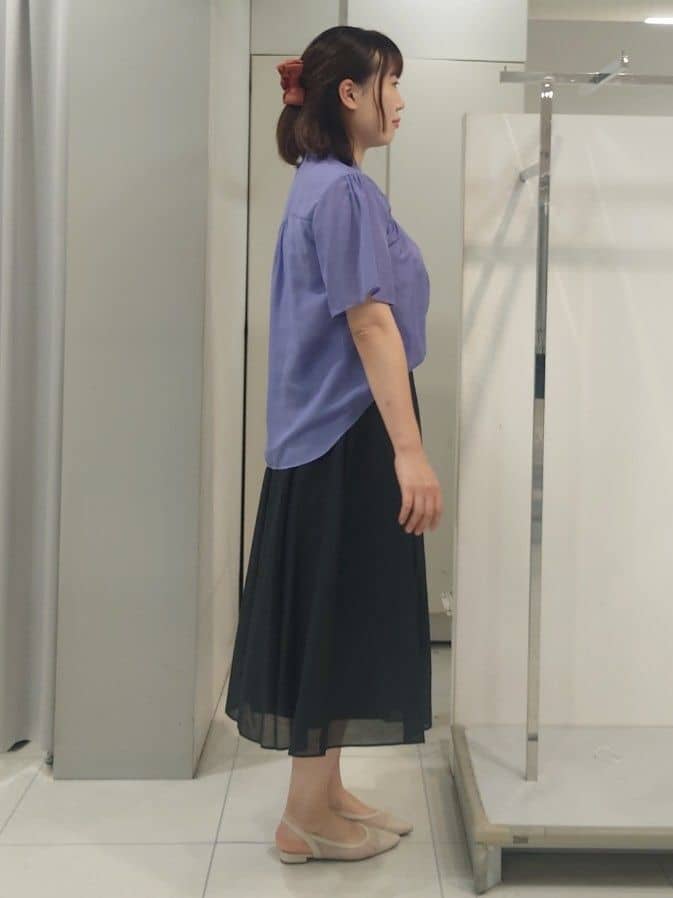 AZUSAさんの「Reflect｜【選べる5色◎／マシンウォッシュ可】シャーリングデザインブラウス」を使ったコーディネート