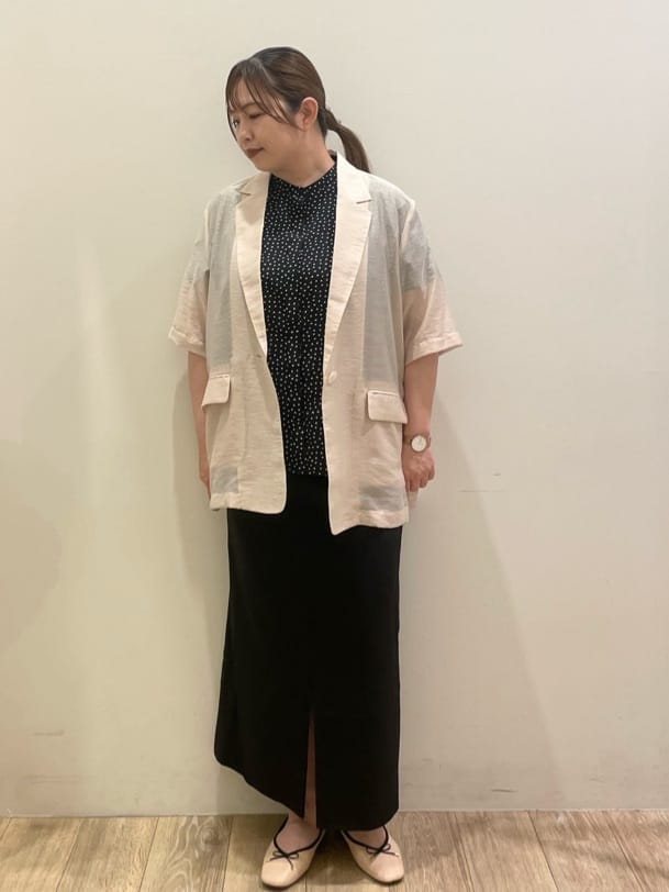 Keiさんの「index｜◆幾何柄アソート タックドルマンスリーブブラウス【洗濯機洗い可】」を使ったコーディネート