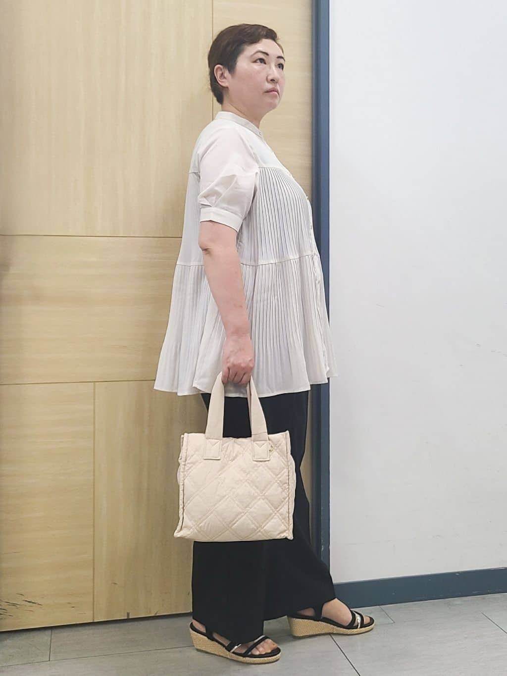 にゃみさんの「grove｜【体型カバー】ラフに着たい　ティアードプリーツブラウス」を使ったコーディネート
