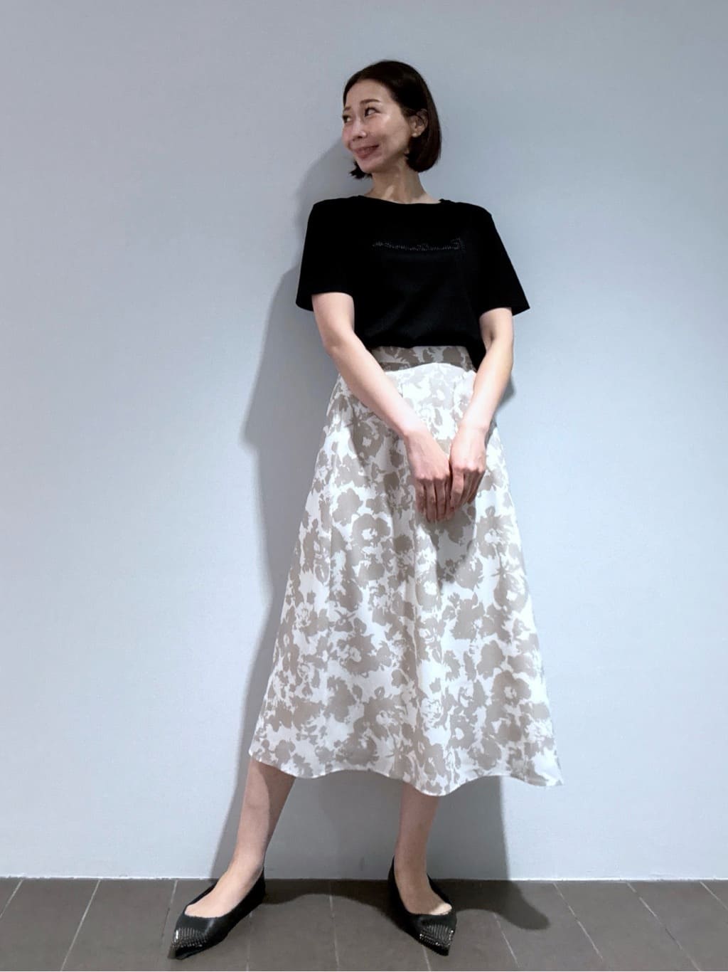 Yukaさんの「COUP DE CHANCE｜【手洗い可／日本製】花柄フレアスカート」を使ったコーディネート