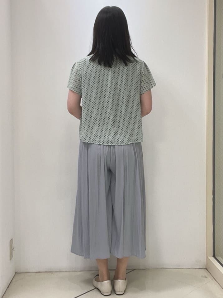 Chakoさんの「Reflect｜【ウエストゴム仕様／長く着られる◎】スカーチョパンツ」を使ったコーディネート