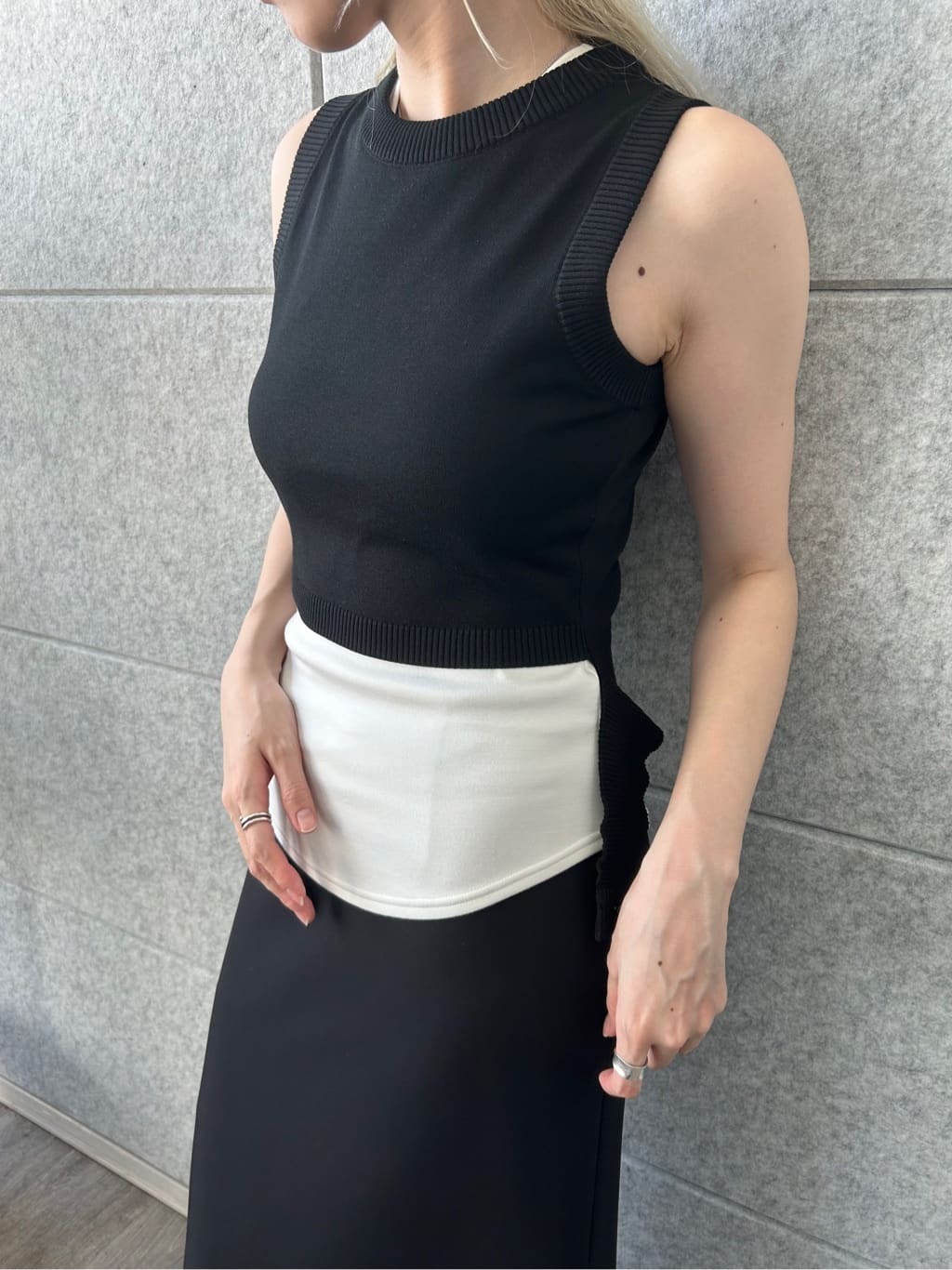 honoka Aさんの「CODE A｜design knit tank」を使ったコーディネート
