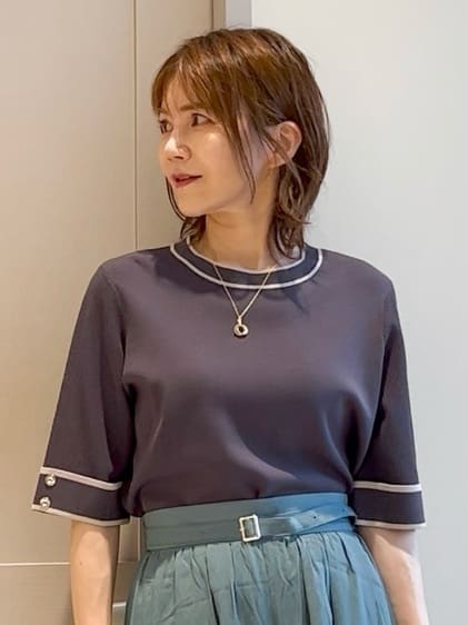 yamakoさんの「grove｜ラウンドメタルバングル」を使ったコーディネート
