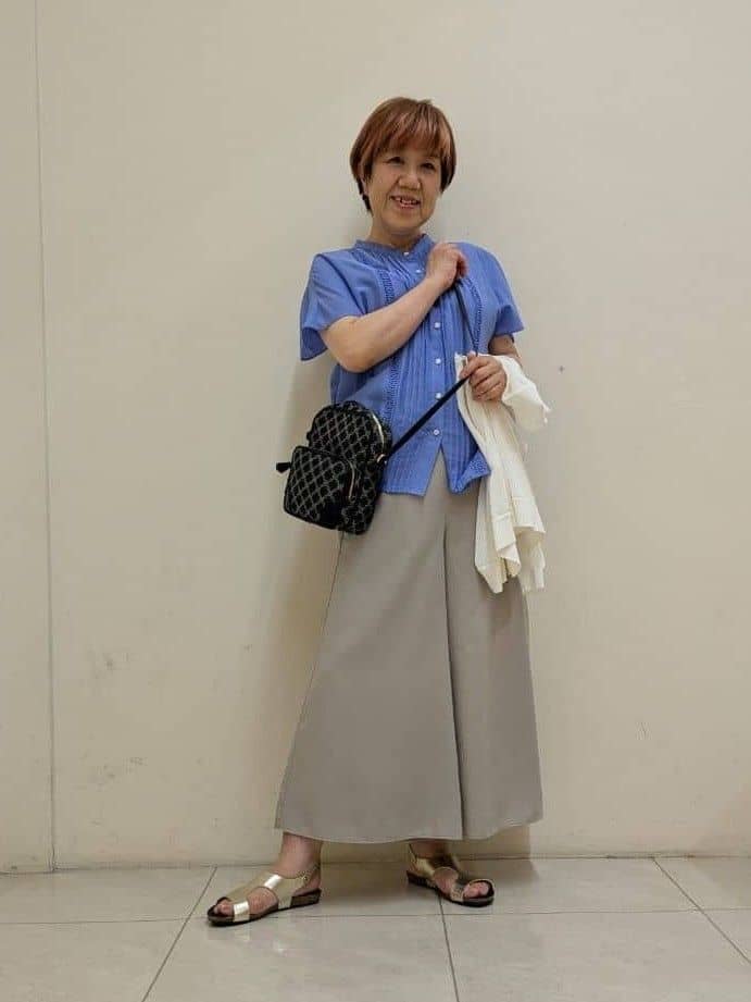 yoshiさんの「Reflect｜【マシンウォッシュ可】リネンライクフレアパンツ」を使ったコーディネート