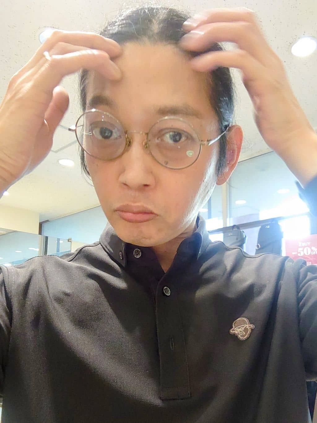 かしげるさんの「TAKEO KIKUCHI｜【COOL CITY WEAR】エアートール ポロシャツ /接触冷感・通気性」を使ったコーディネート