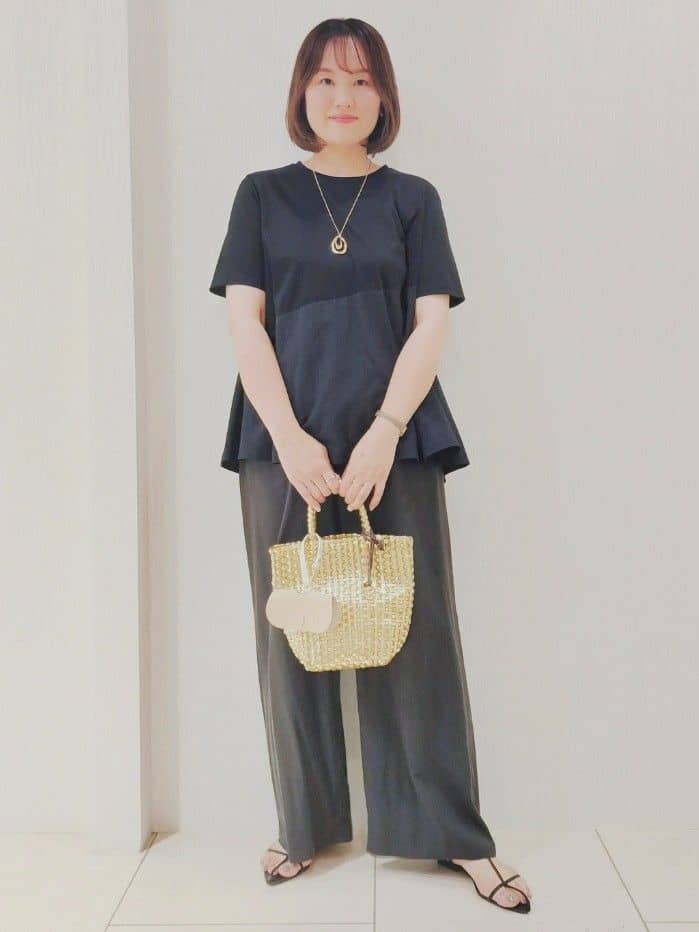 naokoさんの「UNTITLED｜◆ビッグトップネックレス」を使ったコーディネート