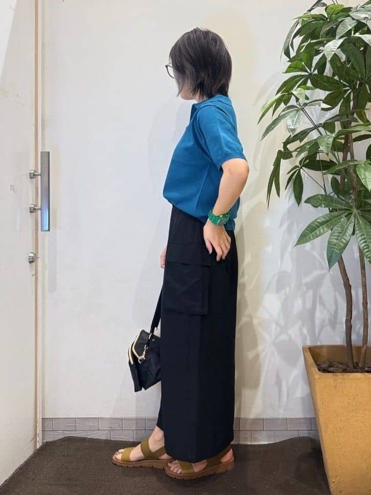 misakiさんの「SHOO･LA･RUE｜【S-LL/洗える】大人の抜け感 スキッパーニット」を使ったコーディネート