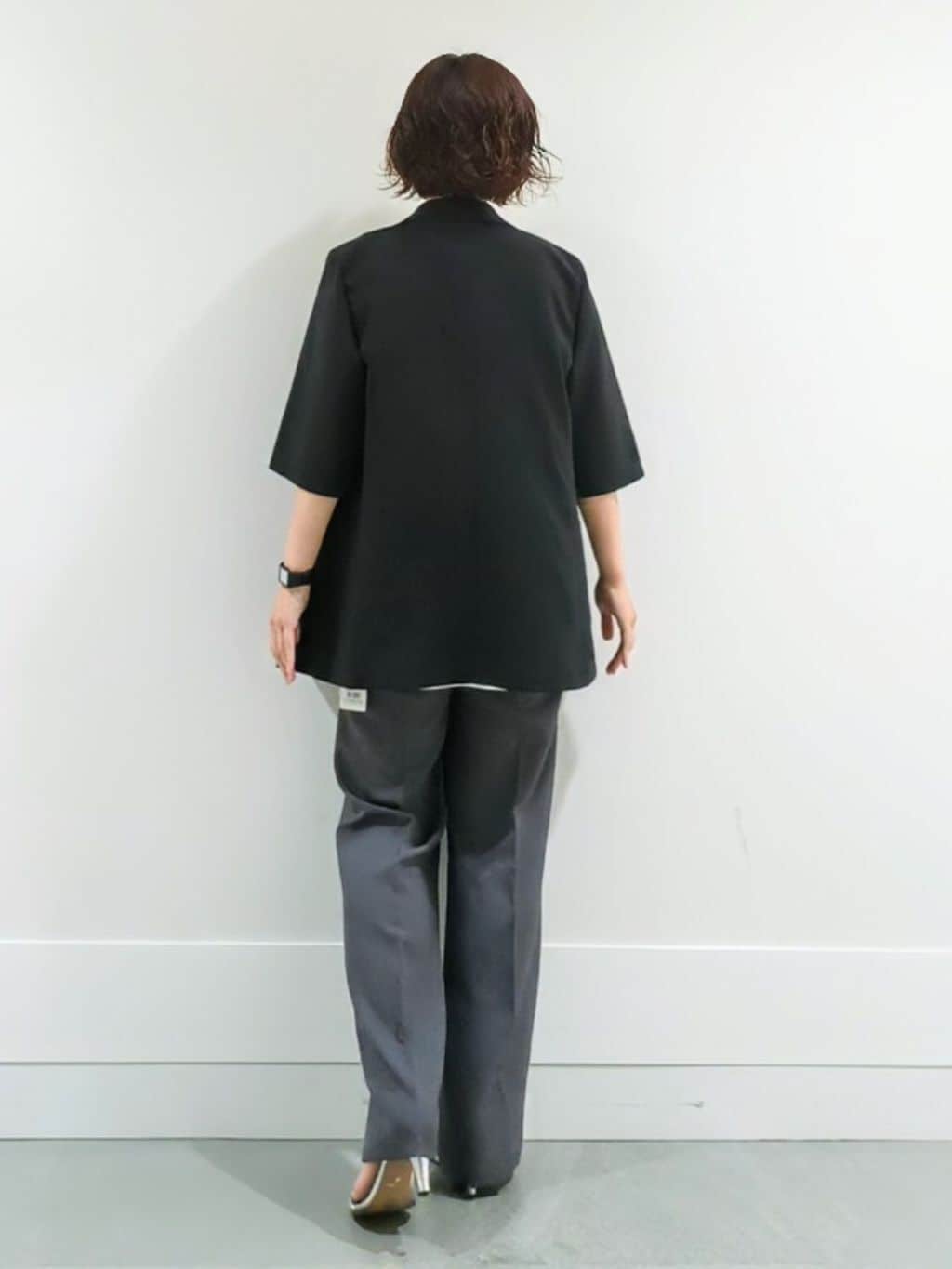 ミズタさんの「UNTITLED｜【吸水速乾/洗える】ハーフスリーブジャケット」を使ったコーディネート