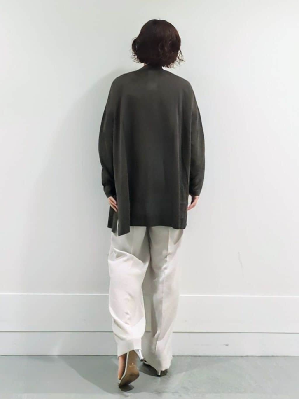 ミズタさんの「UNTITLED｜【通勤/オフィス】ジオメ柄ボウタイブラウス」を使ったコーディネート