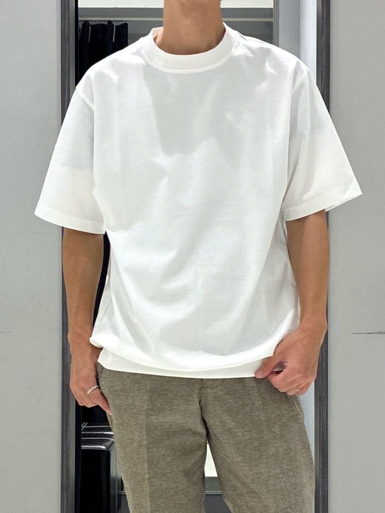 わいずみさんの「TAKEO KIKUCHI｜【抗菌防臭／5サイズ展開】ハイゲージポンチ Tシャツ」を使ったコーディネート