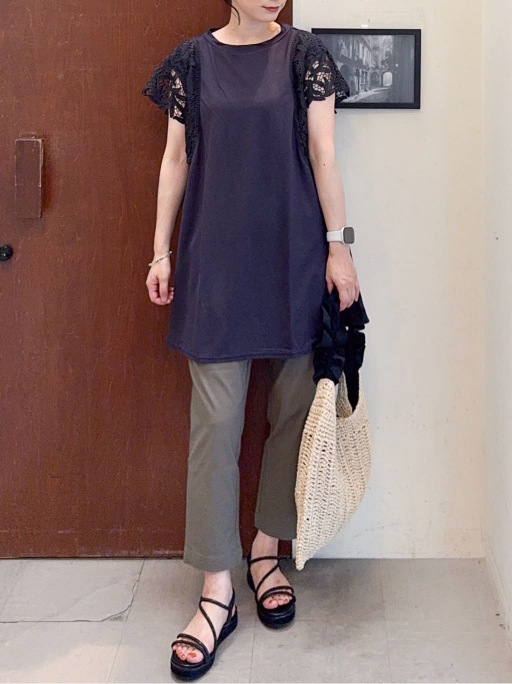 𝐇𝐢𝐫𝐨𝐦𝐢さんの「SHOO･LA･RUE｜【S-LL】上品華やか お袖レースチュニックトップス」を使ったコーディネート