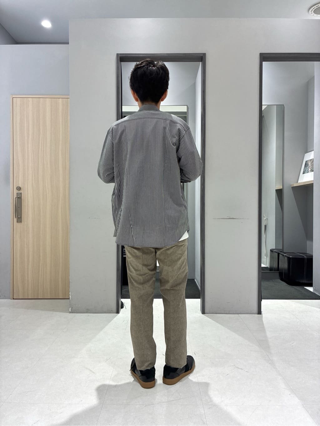 わいずみさんの「TAKEO KIKUCHI｜【抗菌防臭／5サイズ展開】ハイゲージポンチ Tシャツ」を使ったコーディネート