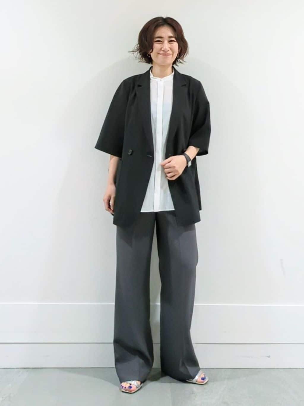 ミズタさんの「UNTITLED｜【吸水速乾/洗える】ハーフスリーブジャケット」を使ったコーディネート