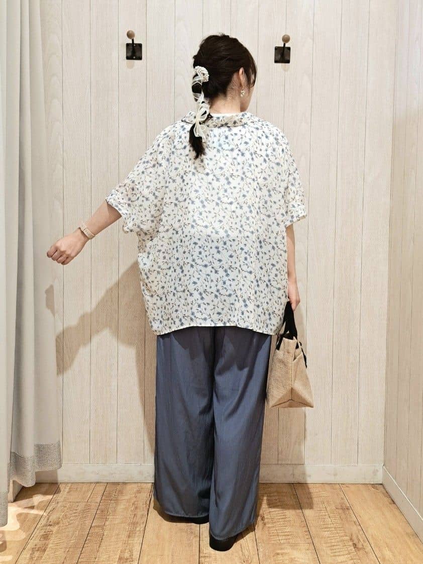 SAKIさんの「SHOO･LA･RUE｜」を使ったコーディネート