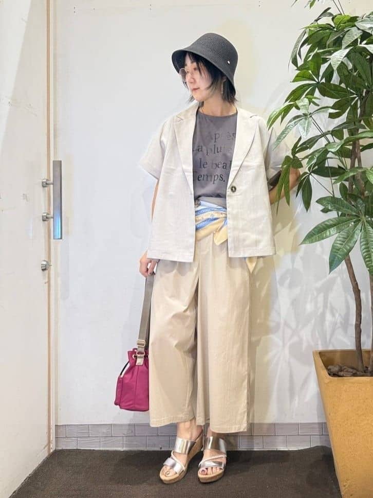 misakiさんの「SHOO･LA･RUE｜【S-LL】さらりと着たい大人のための 麻調半袖ジャケット」を使ったコーディネート