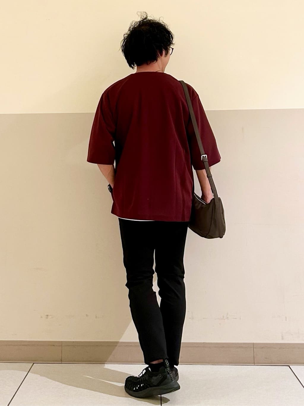 KENJI Iさんの「THE SHOP TK｜五分袖カーディガン+半袖Tシャツセットアイテム 洗濯機OK」を使ったコーディネート